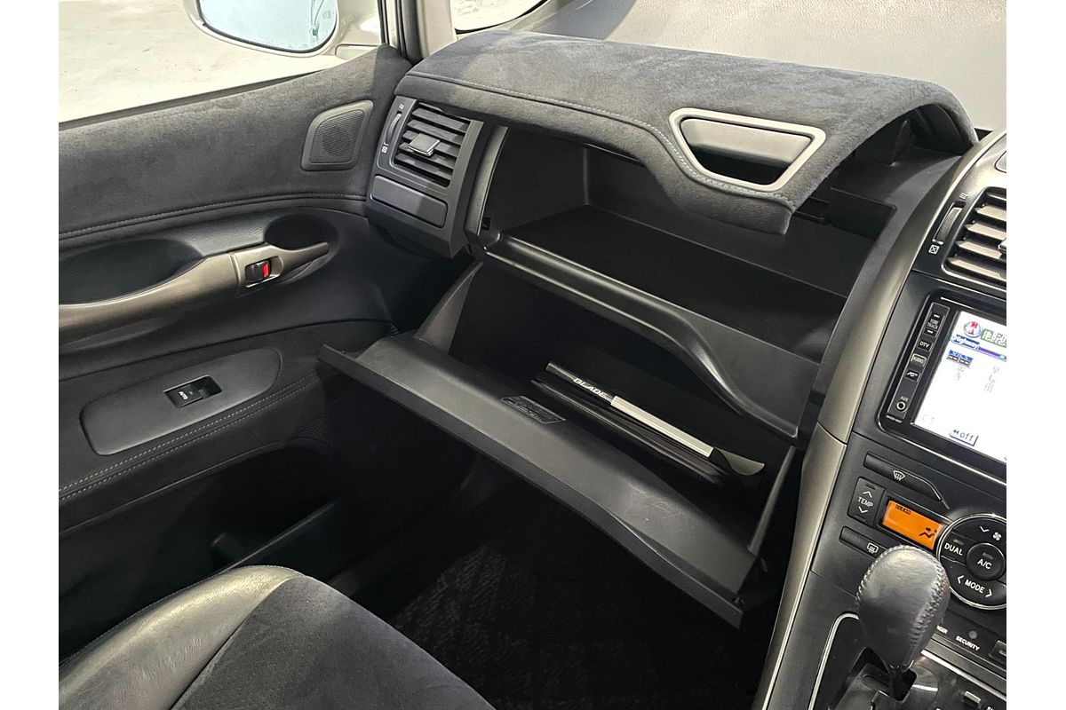 2007 Toyota Blade MASTER G GRE156