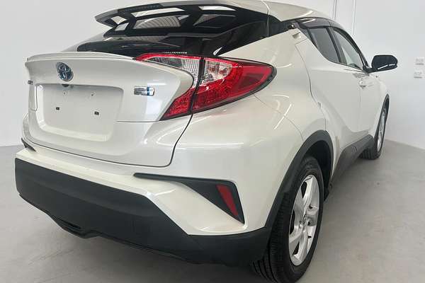 2017 Toyota C-HR HYBRID G ZYX10
