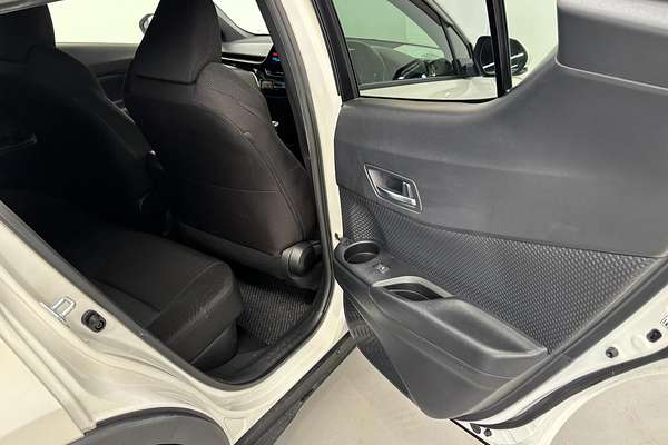 2017 Toyota C-HR HYBRID G ZYX10