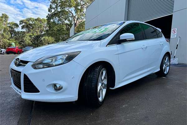 2012 Ford FOCUS TITANIUM LW