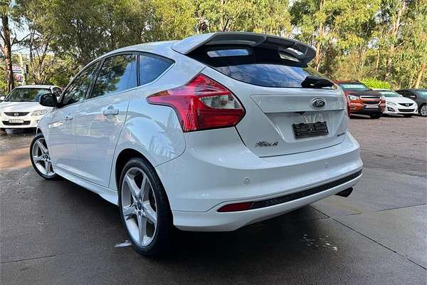 2012 Ford FOCUS TITANIUM LW