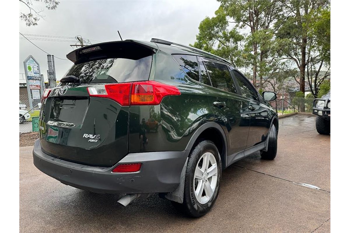 2013 Toyota RAV4 CRUISER (4x4) ASA44R