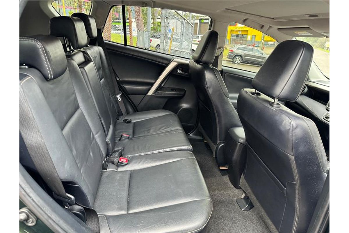 2013 Toyota RAV4 CRUISER (4x4) ASA44R