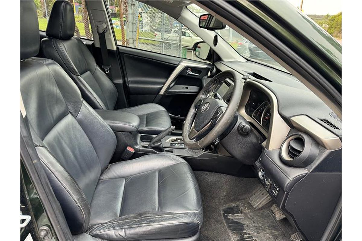 2013 Toyota RAV4 CRUISER (4x4) ASA44R