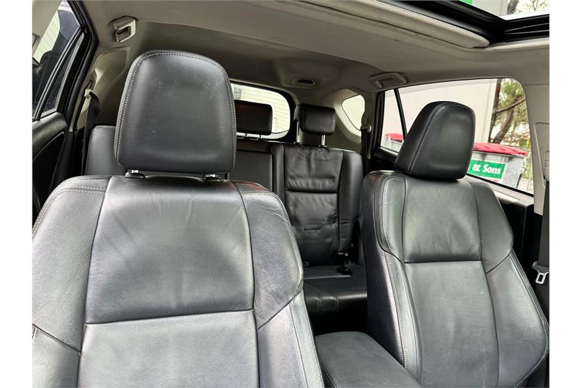 2013 Toyota RAV4 CRUISER (4x4) ASA44R