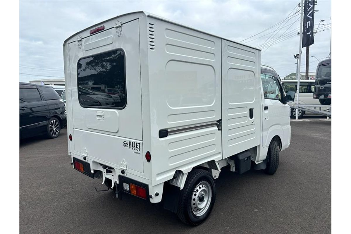 2023 Daihatsu HIJET PANEL TRUCK S510P