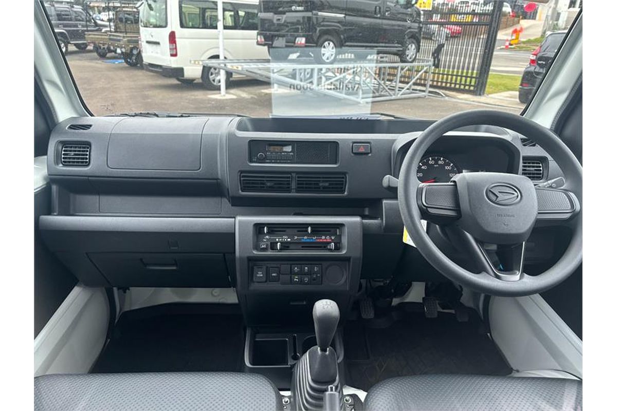 2023 Daihatsu HIJET PANEL TRUCK S510P