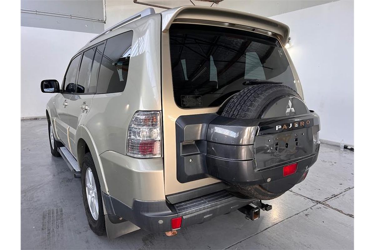 2009 Mitsubishi PAJERO GLX LWB (4x4) NS