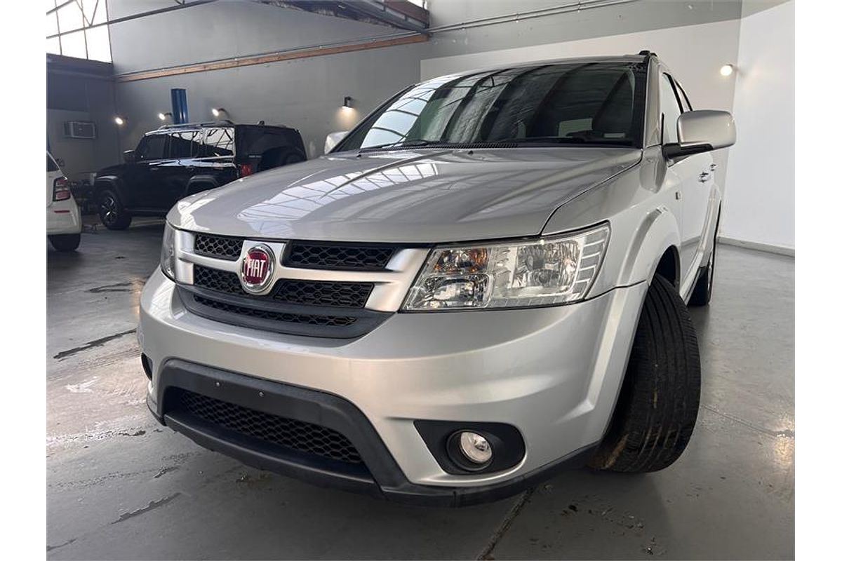 2014 Fiat FREEMONT URBAN JF