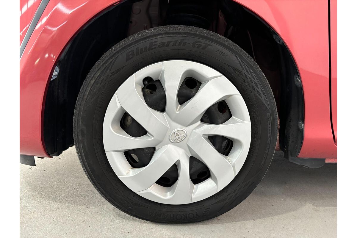 2015 Toyota SIENTA Hybrid G