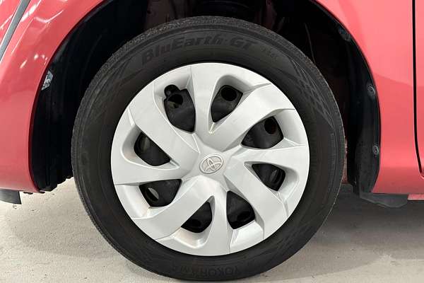 2015 Toyota SIENTA Hybrid G