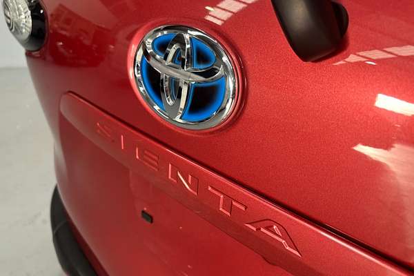 2015 Toyota SIENTA Hybrid G