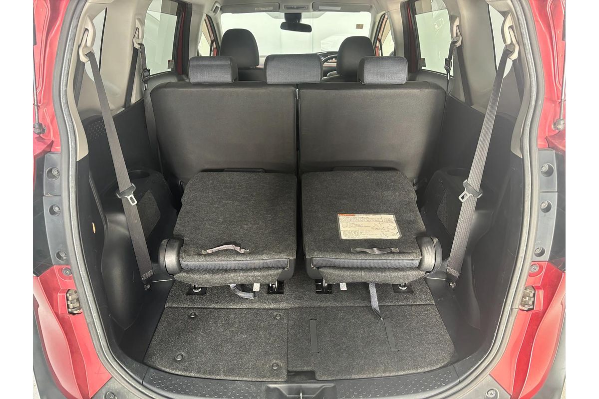 2015 Toyota SIENTA Hybrid G