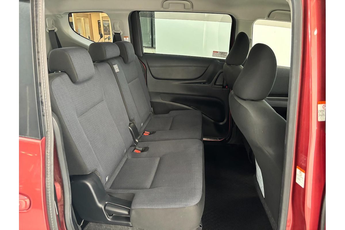 2015 Toyota SIENTA Hybrid G