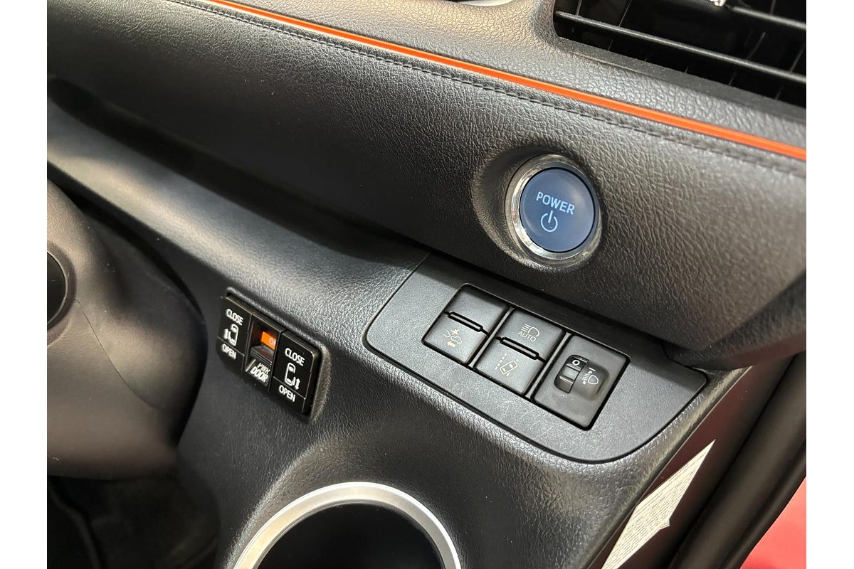 2015 Toyota SIENTA Hybrid G