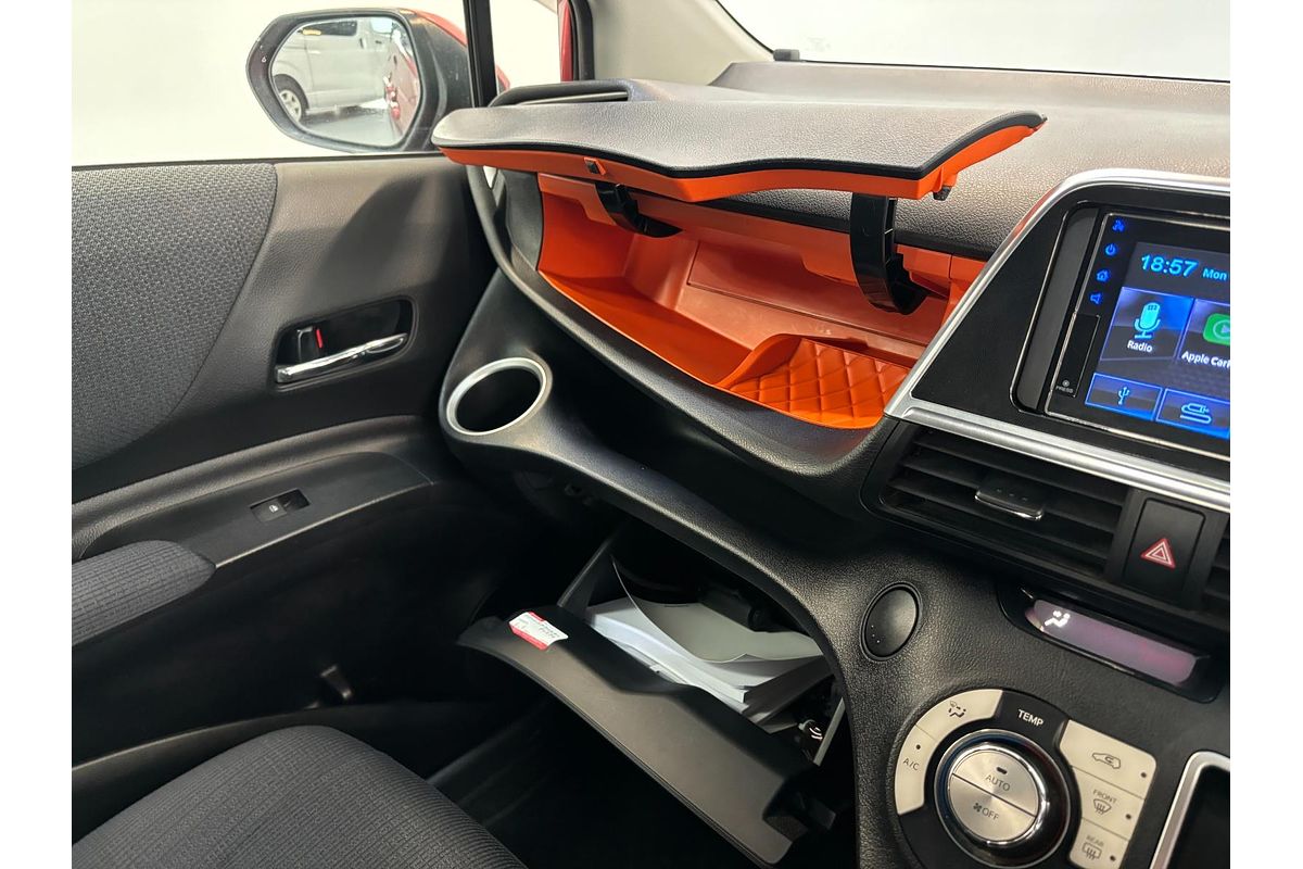 2015 Toyota SIENTA Hybrid G
