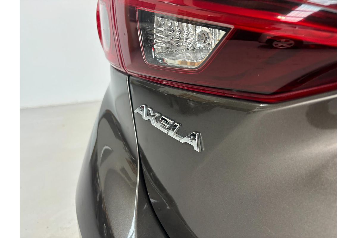 2013 Mazda AXELA Hybrid S L-PKG