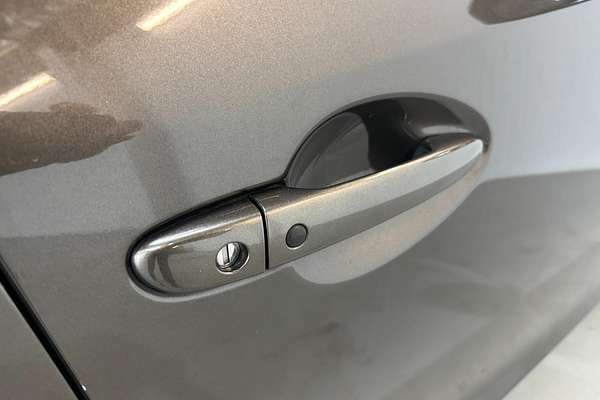 2013 Mazda AXELA Hybrid S L-PKG
