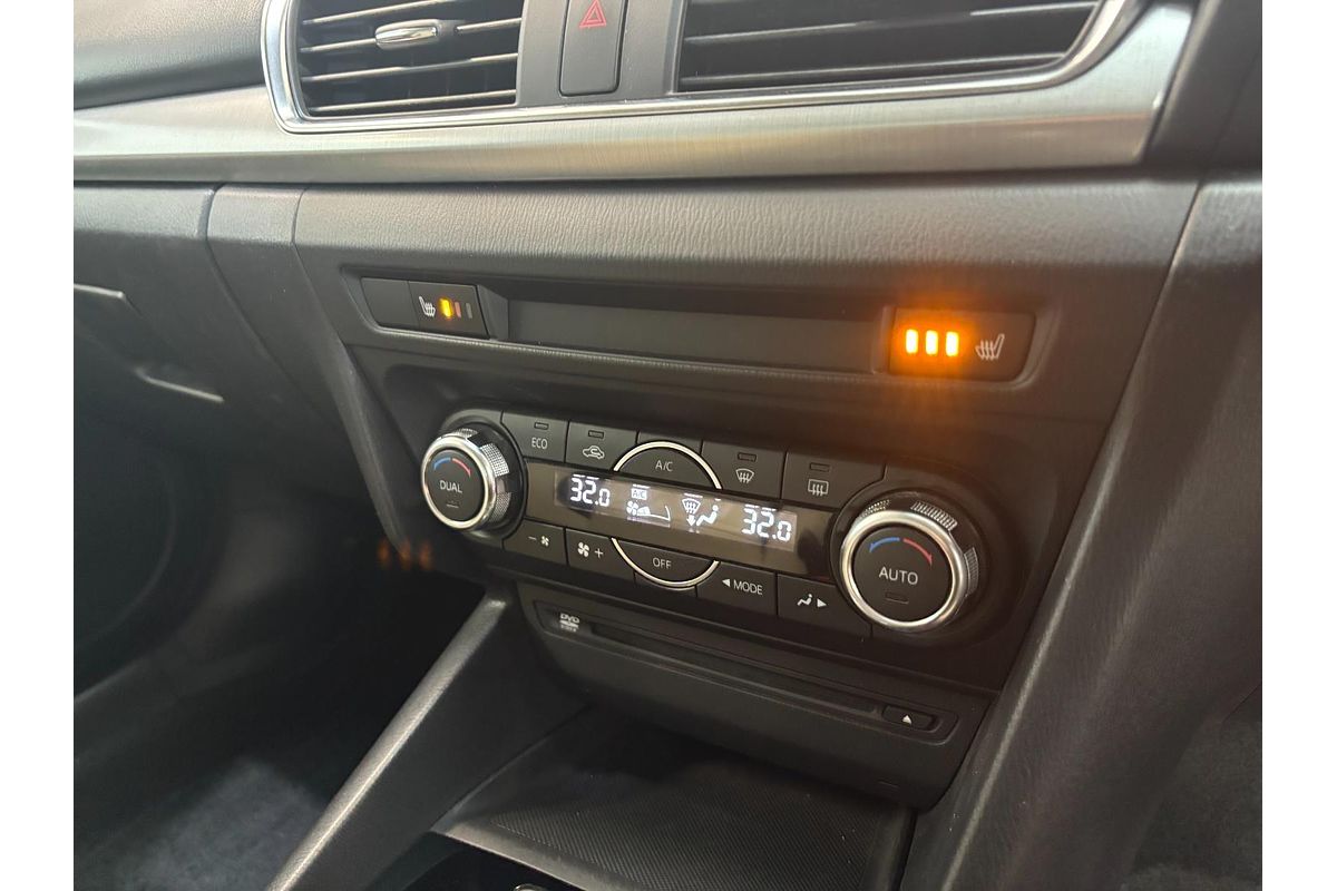2013 Mazda AXELA Hybrid S L-PKG