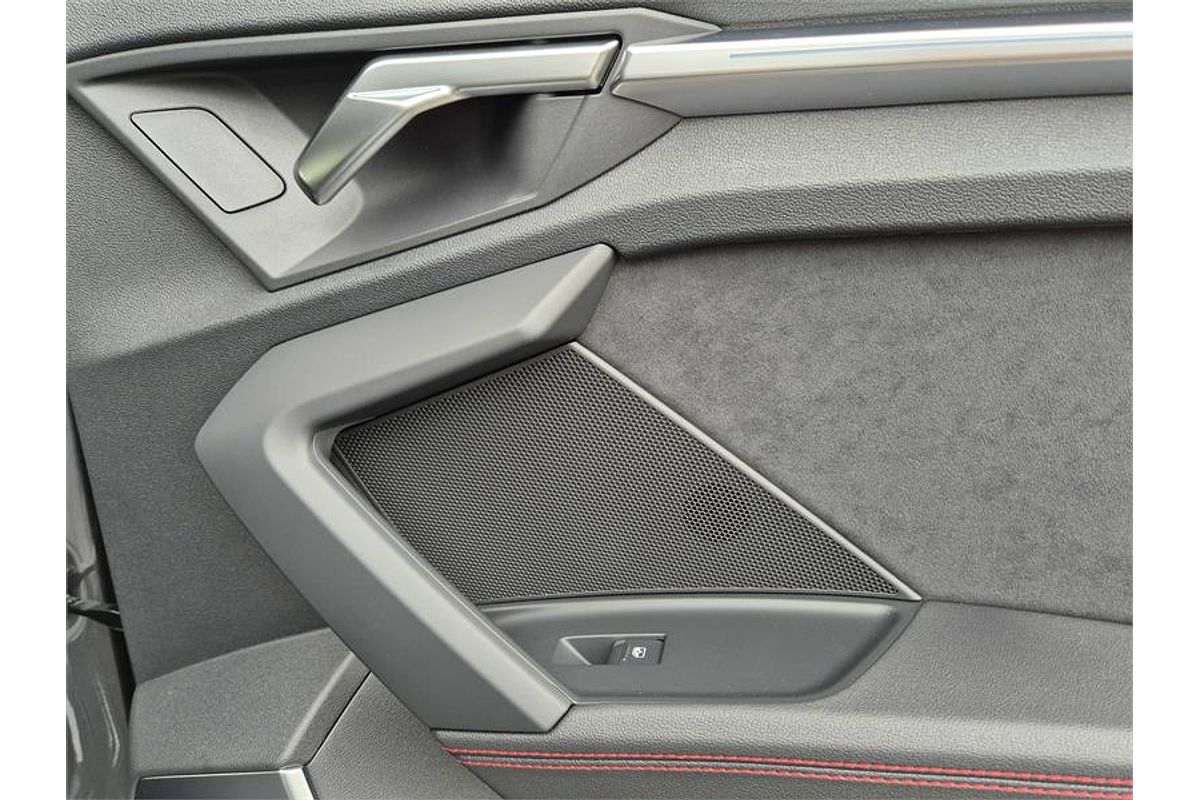 2024 Audi RS 3 2.5 TFSI S TRONIC 8Y MY24