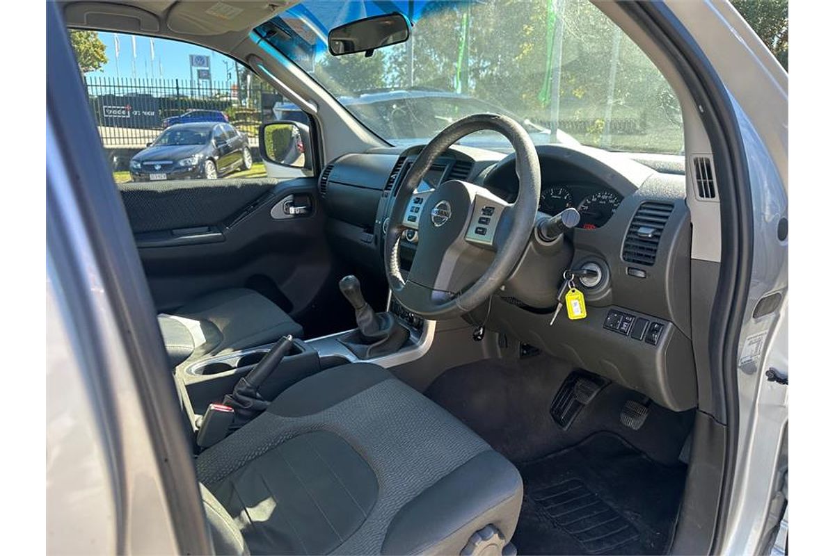 2010 Nissan NAVARA ST-X (4x4) D40