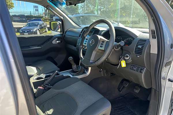 2010 Nissan NAVARA ST-X (4x4) D40