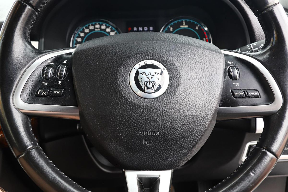 2013 Jaguar XF Luxury X250