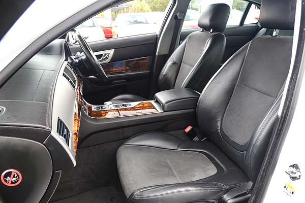 2013 Jaguar XF Luxury X250