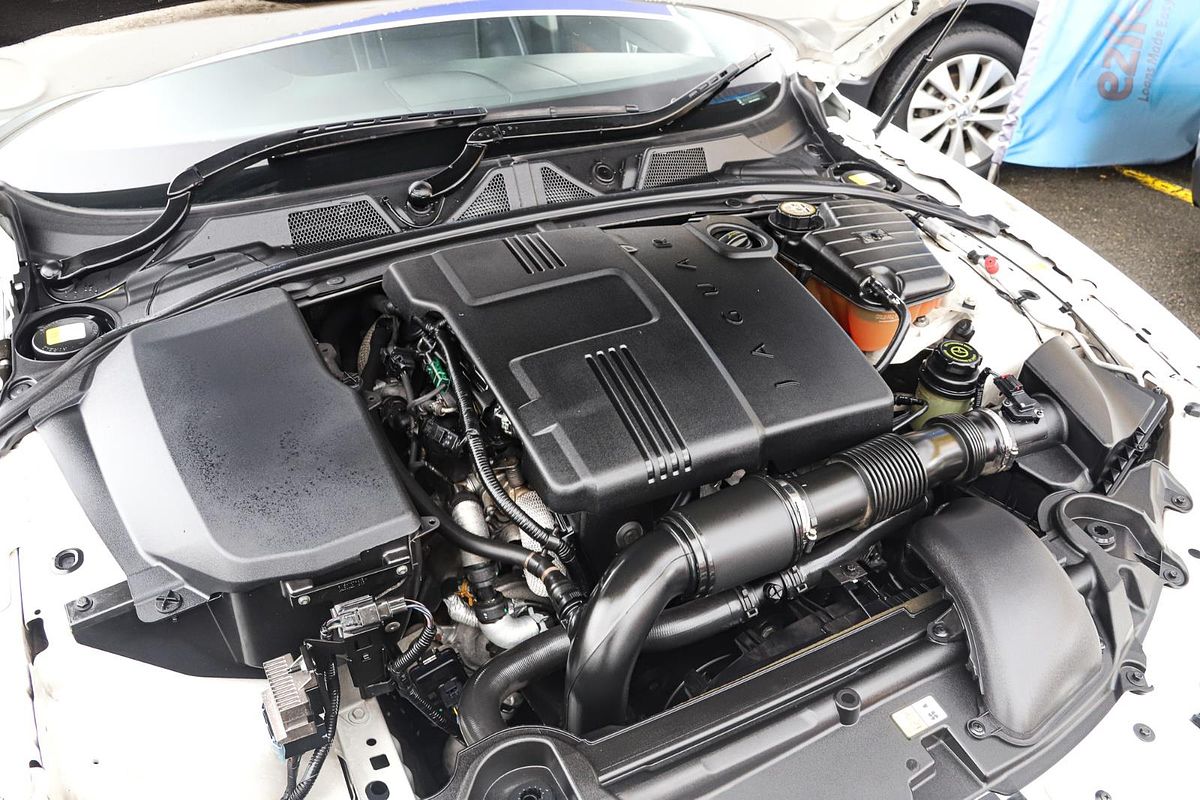 2013 Jaguar XF Luxury X250