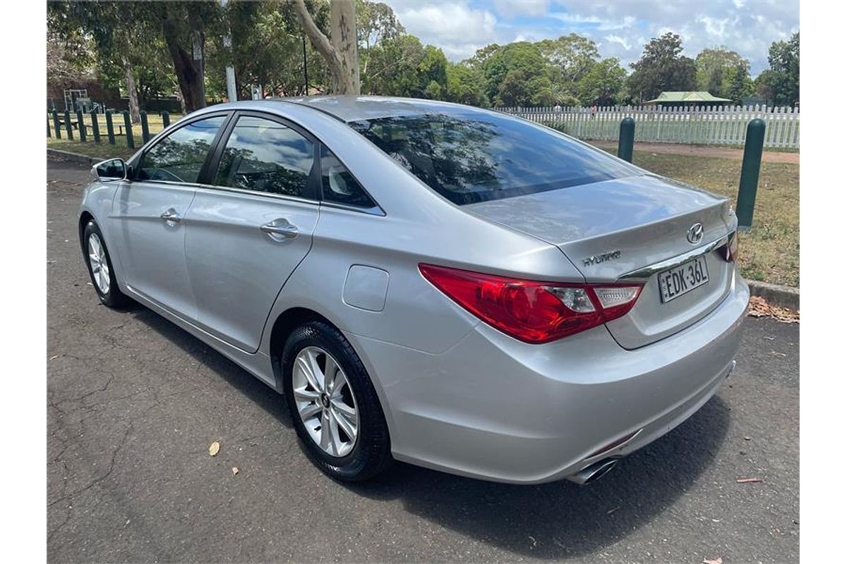 2010 Hyundai i45 Premium YF