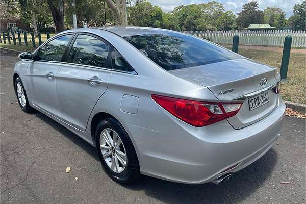 2010 Hyundai i45 Premium YF