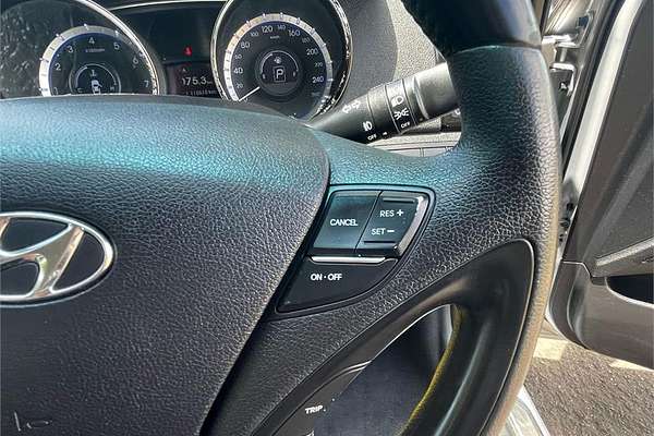 2010 Hyundai i45 Premium YF