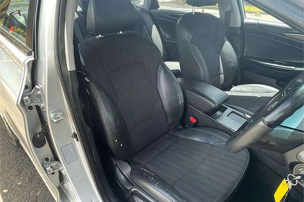 2010 Hyundai i45 Premium YF
