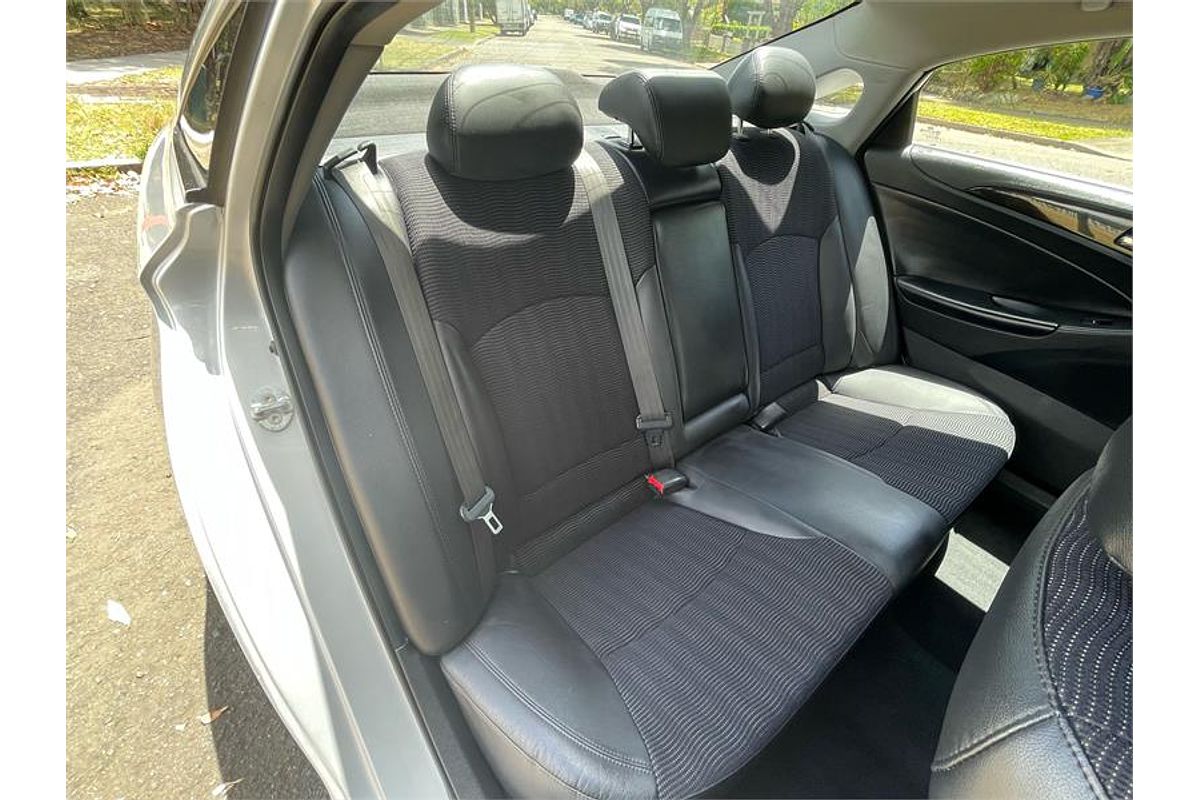 2010 Hyundai i45 Premium YF