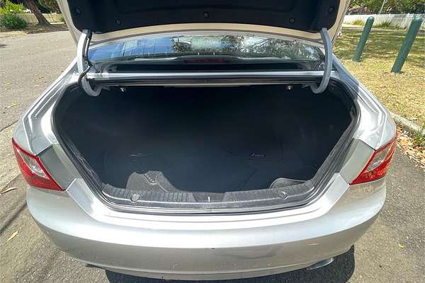 2010 Hyundai i45 Premium YF