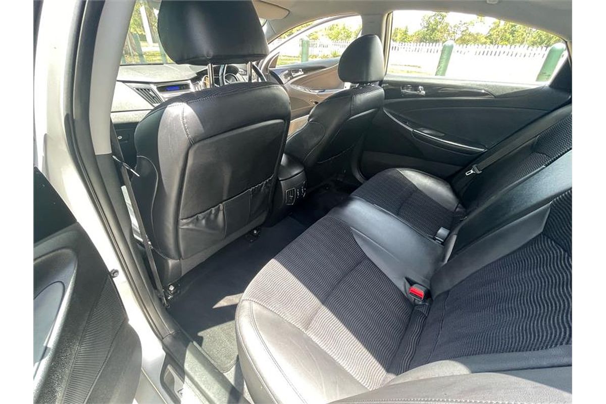 2010 Hyundai i45 Premium YF