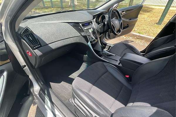 2010 Hyundai i45 Premium YF