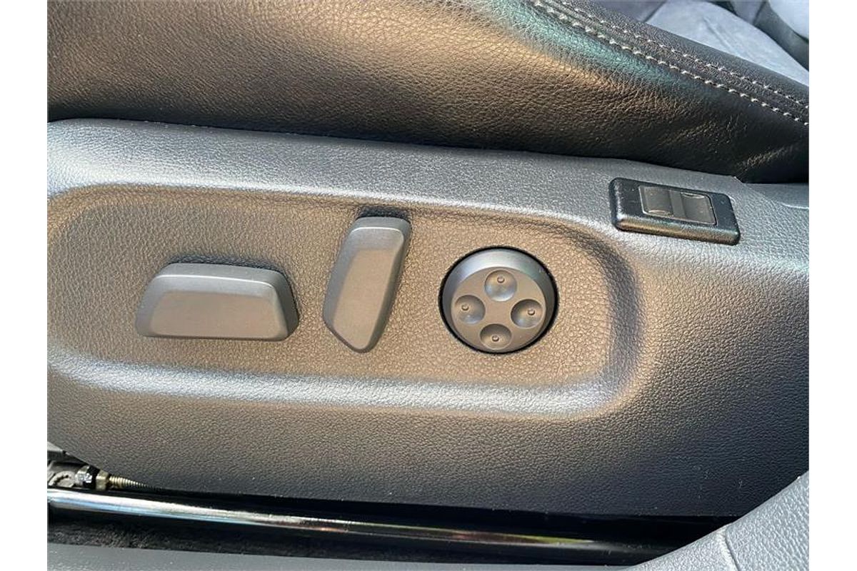 2010 Volkswagen Passat R36 Type 3C
