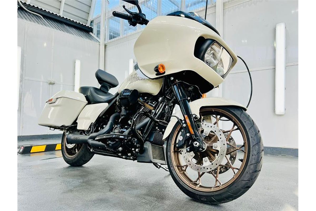 2023 Harley-Davidson Road Glide Special ST 117 (FLTRXST) Touring