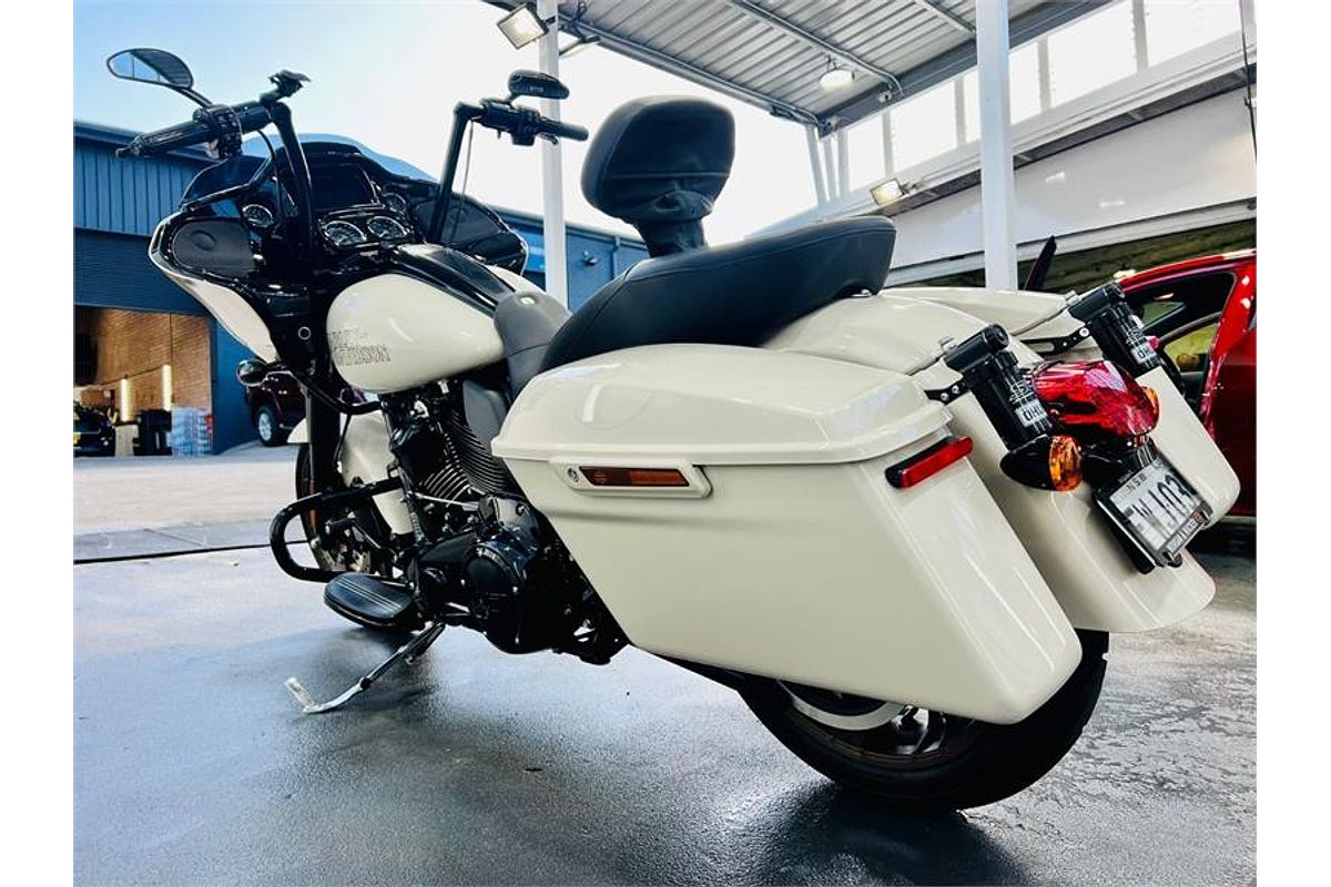 2023 Harley-Davidson Road Glide Special ST 117 (FLTRXST) Touring