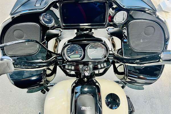 2023 Harley-Davidson Road Glide Special ST 117 (FLTRXST) Touring
