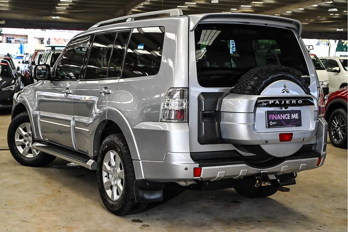 2010 Mitsubishi Pajero GLX NT