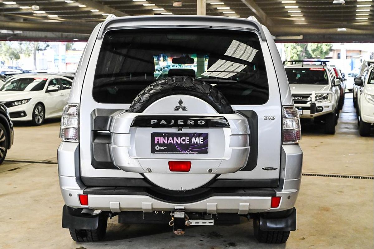 2010 Mitsubishi Pajero GLX NT