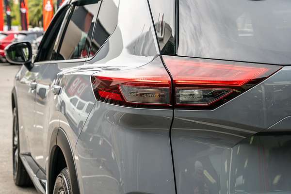 2024 Nissan X-TRAIL Ti-L T33