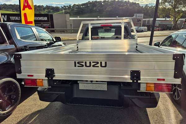 2024 Isuzu D-MAX SX High Ride Rear Wheel Drive