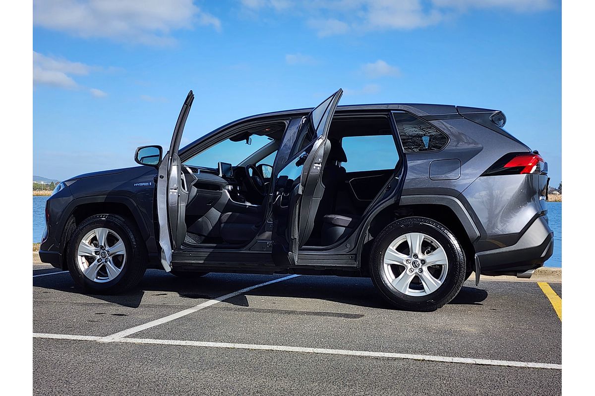 2020 Toyota RAV4 GX AXAH54R