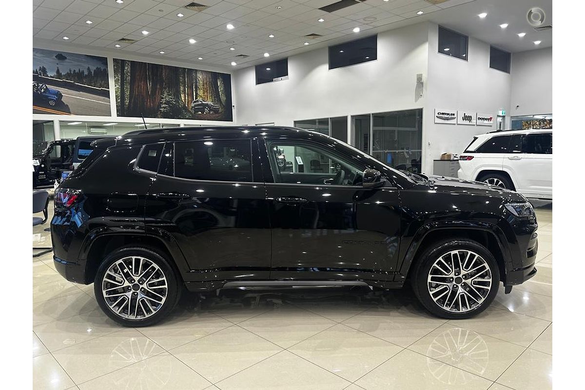 2024 Jeep Compass Summit e-Hybrid MV