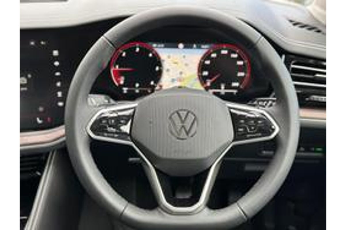 2024 Volkswagen Touareg 170TDI RC