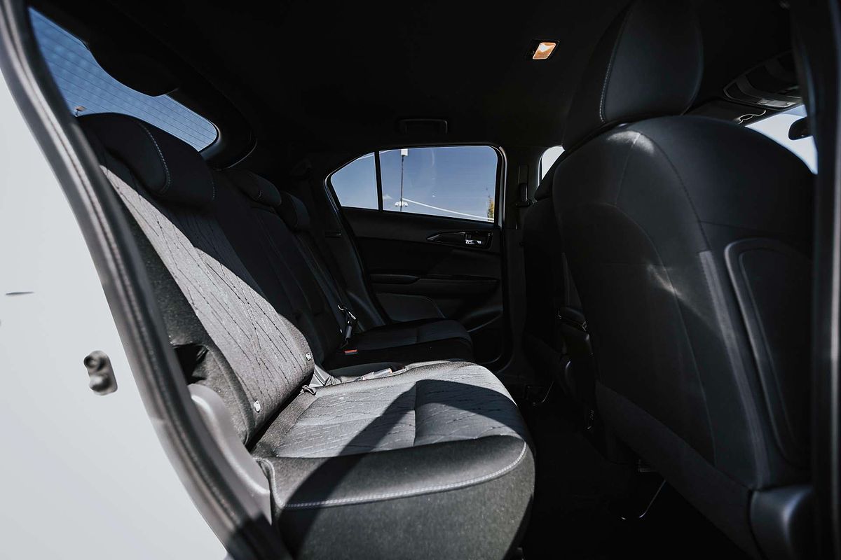 2020 Mitsubishi Eclipse Cross Black Edition YA