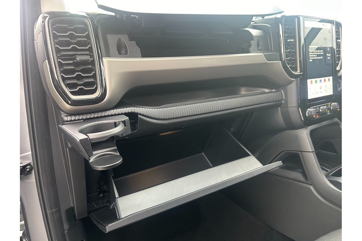 2024 Ford Everest Ambiente